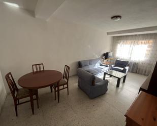 Living room of Flat for sale in Salamanca Capital  with Heating, Furnished and Balcony