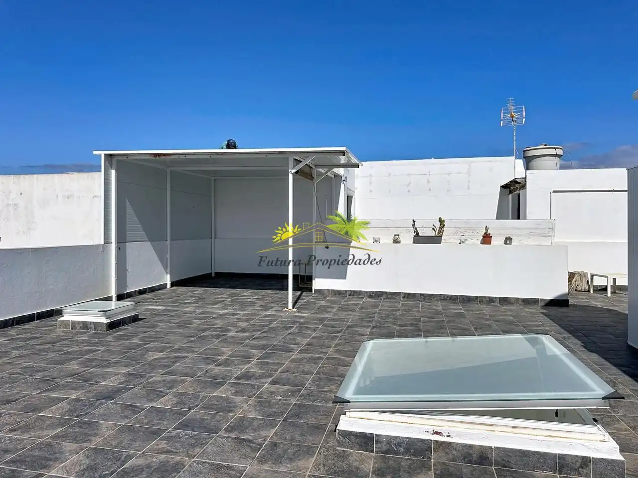 Terrassa de Casa o xalet en venda en Arrecife amb Terrassa