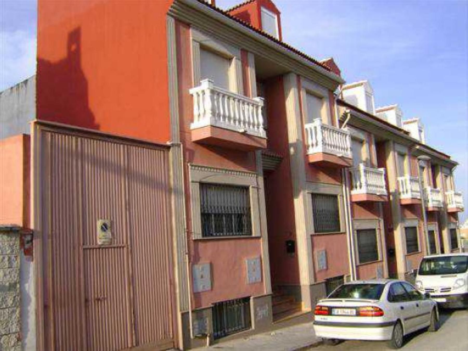 Exterior view of Box room for sale in Úbeda