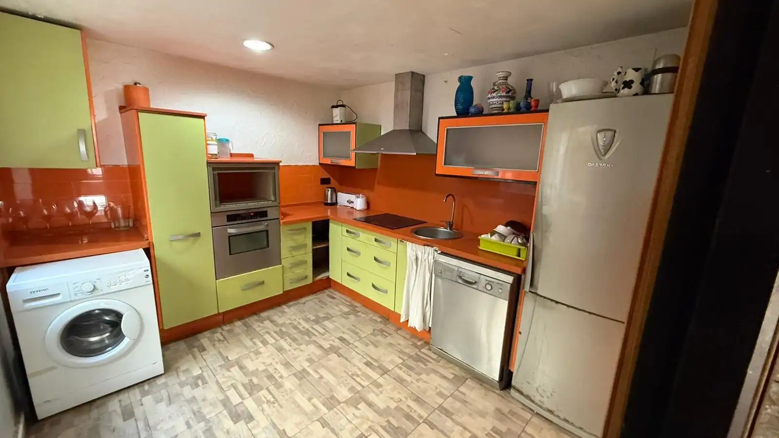 Kitchen of Detached homes for sale in Chiclana de la Frontera  with Air Conditioner and Storage room