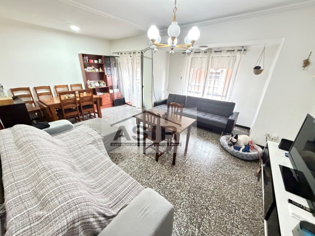 Sala d'estar de Pis en venda en Alzira amb Aire condicionat i Balcó