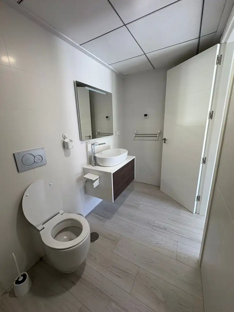 Planta baja en venta en Los Almendros