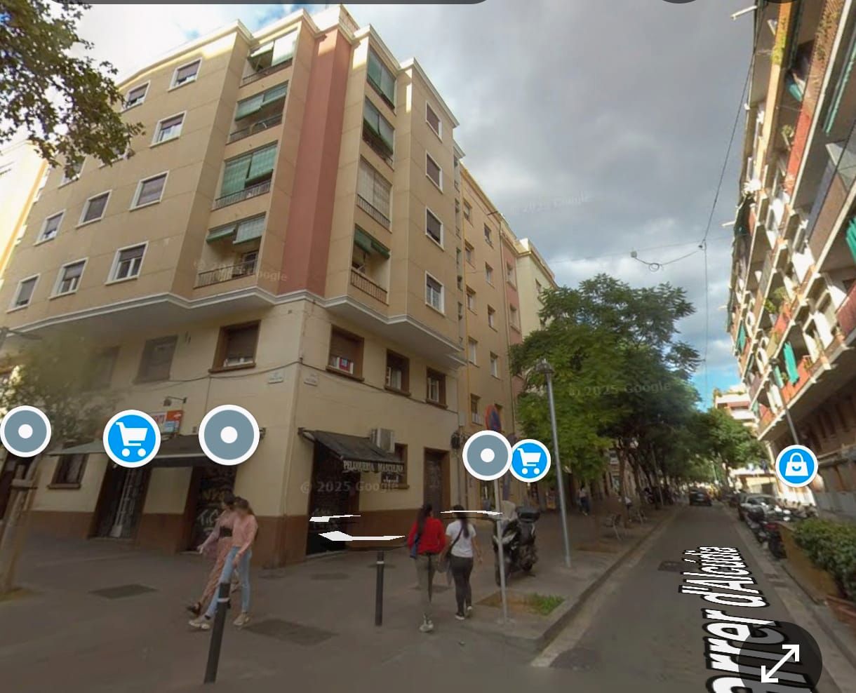 Vista exterior de Local de lloguer en  Barcelona Capital