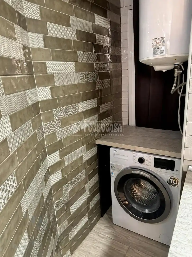 Bathroom of Flat for sale in Málaga  with Air Conditioner and Terrace