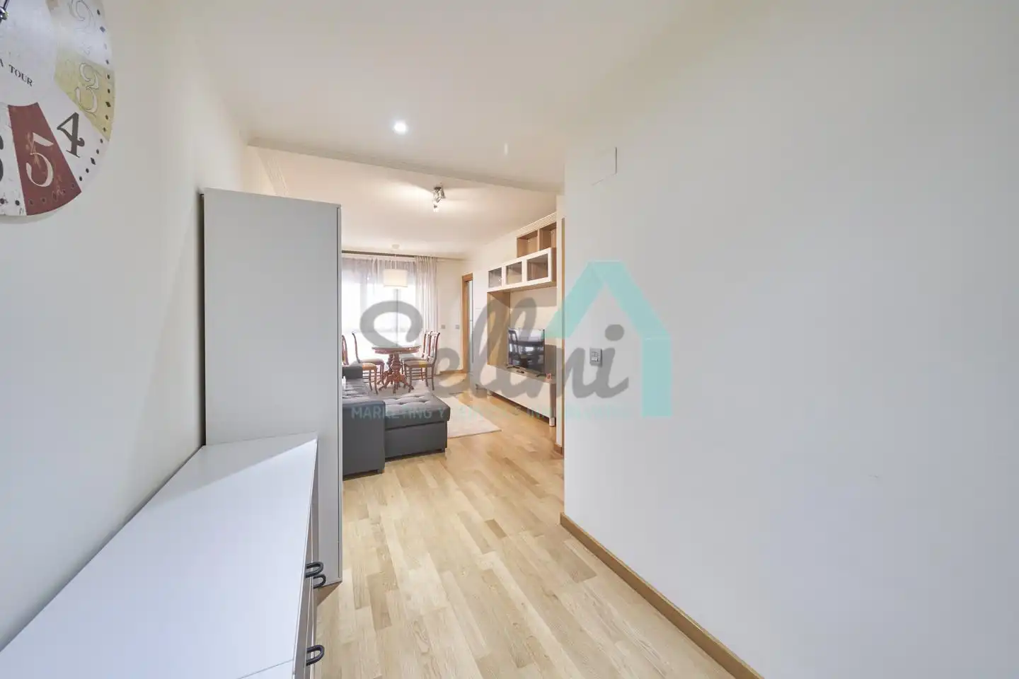 Exterior view of Flat for rent in Oviedo   with Heating and Furnished