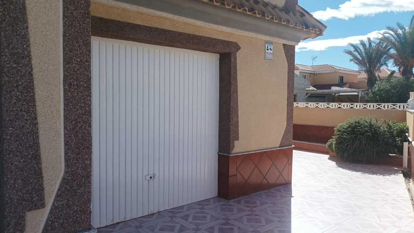 Aparcament de Finca rústica en venda en La Manga del Mar Menor amb Aire condicionat, Calefacció i Terrassa