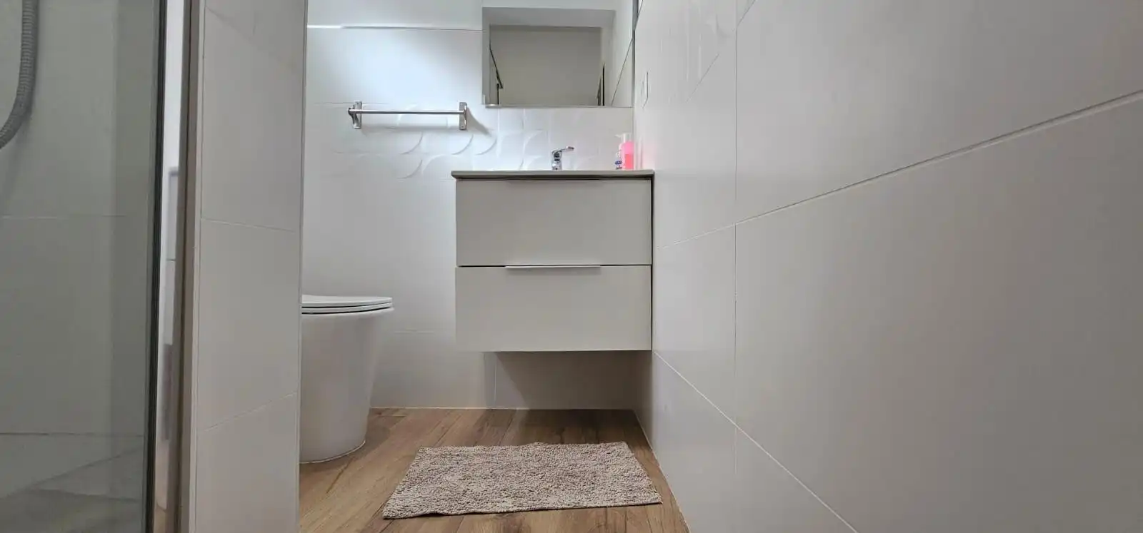 Badezimmer von Wohnungen zum Verkauf in Arona mit Möbliert und Gemeinschaftspool