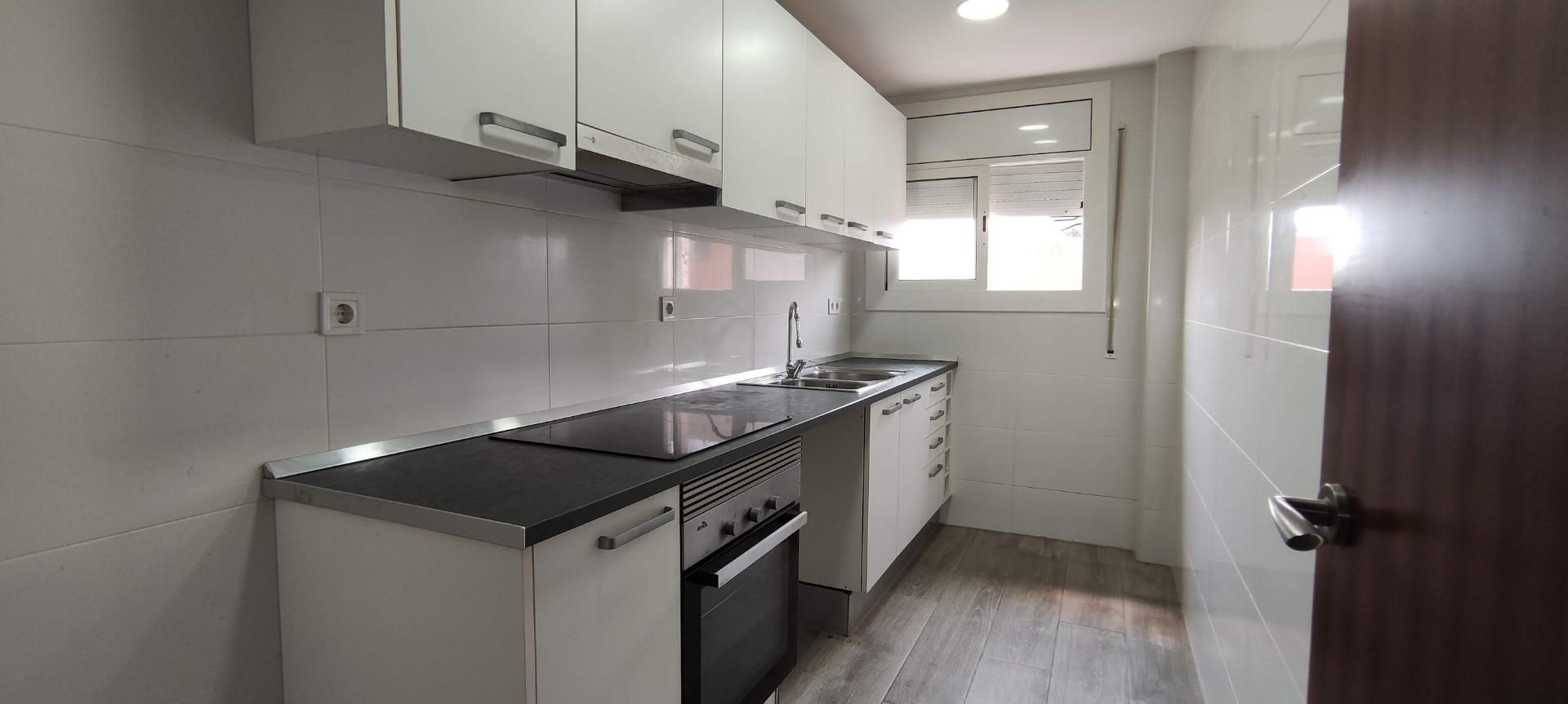 Kitchen of Flat for sale in Granollers