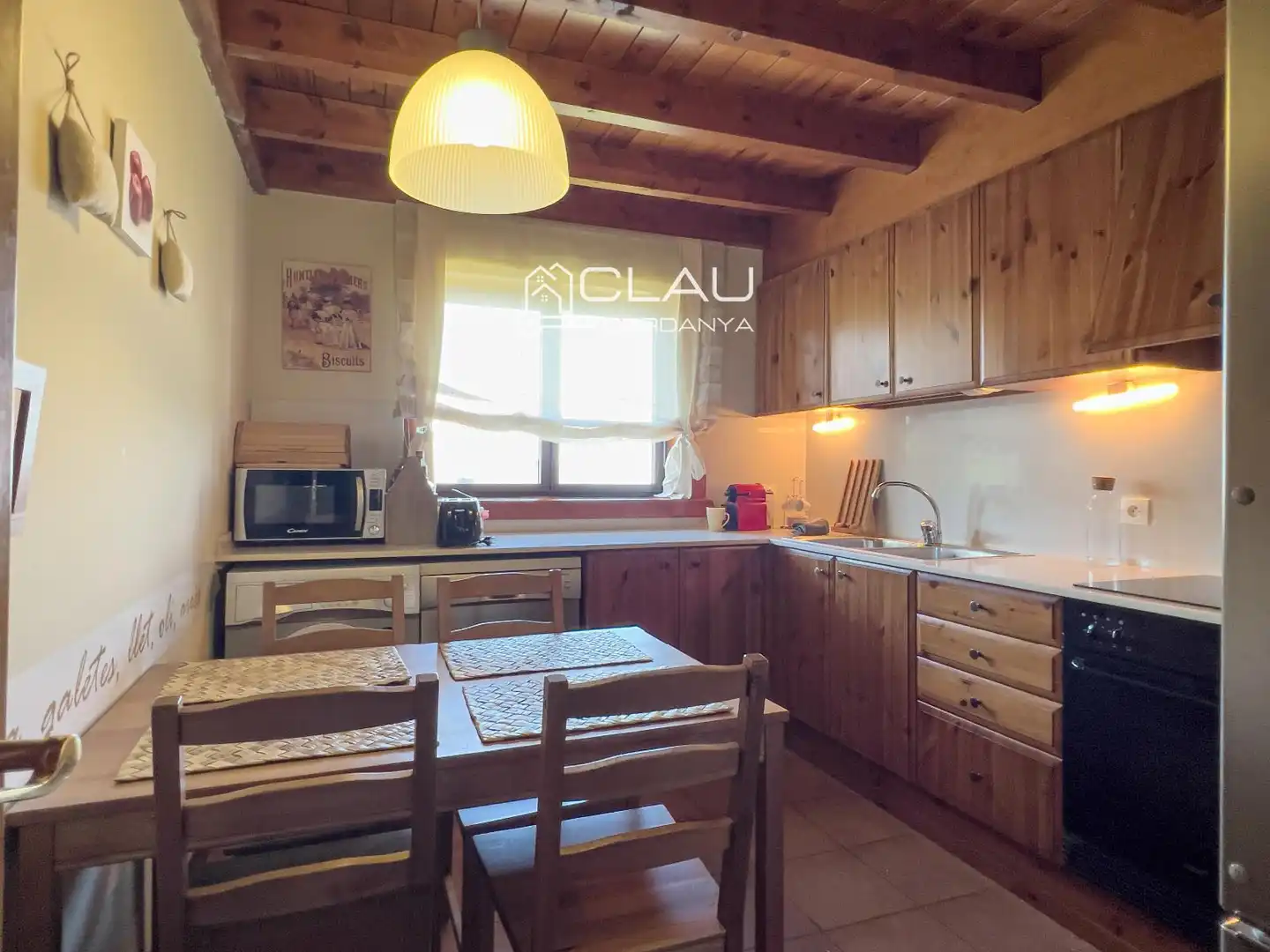 Kitchen of Duplexes for rent in Osséja  with Heating, Parquet flooring and Terrace