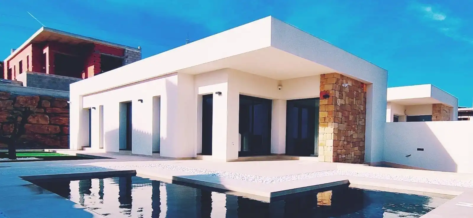 Xalet amb piscina en venda a Finestrat Pueblo