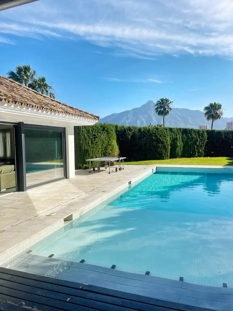 Villa con piscina in vendita a Nueva Andalucía, imagen 40