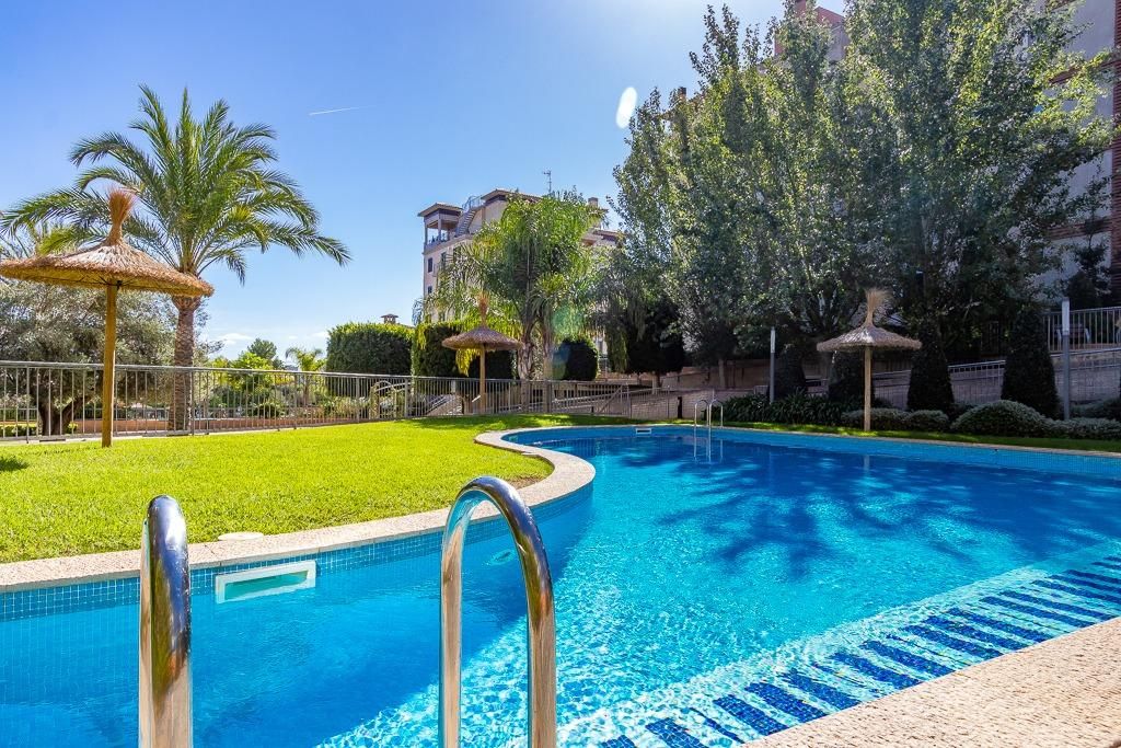 Piscina de Planta baixa en venda en  Palma de Mallorca amb Jardí privat, Terrassa i Balcó