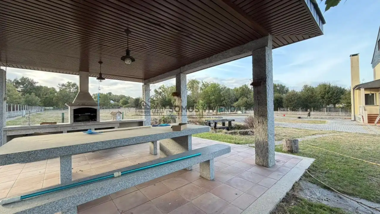 Terrace of Houses for sale in San Cibrao das Viñas  with Heating, Private garden and Storage room