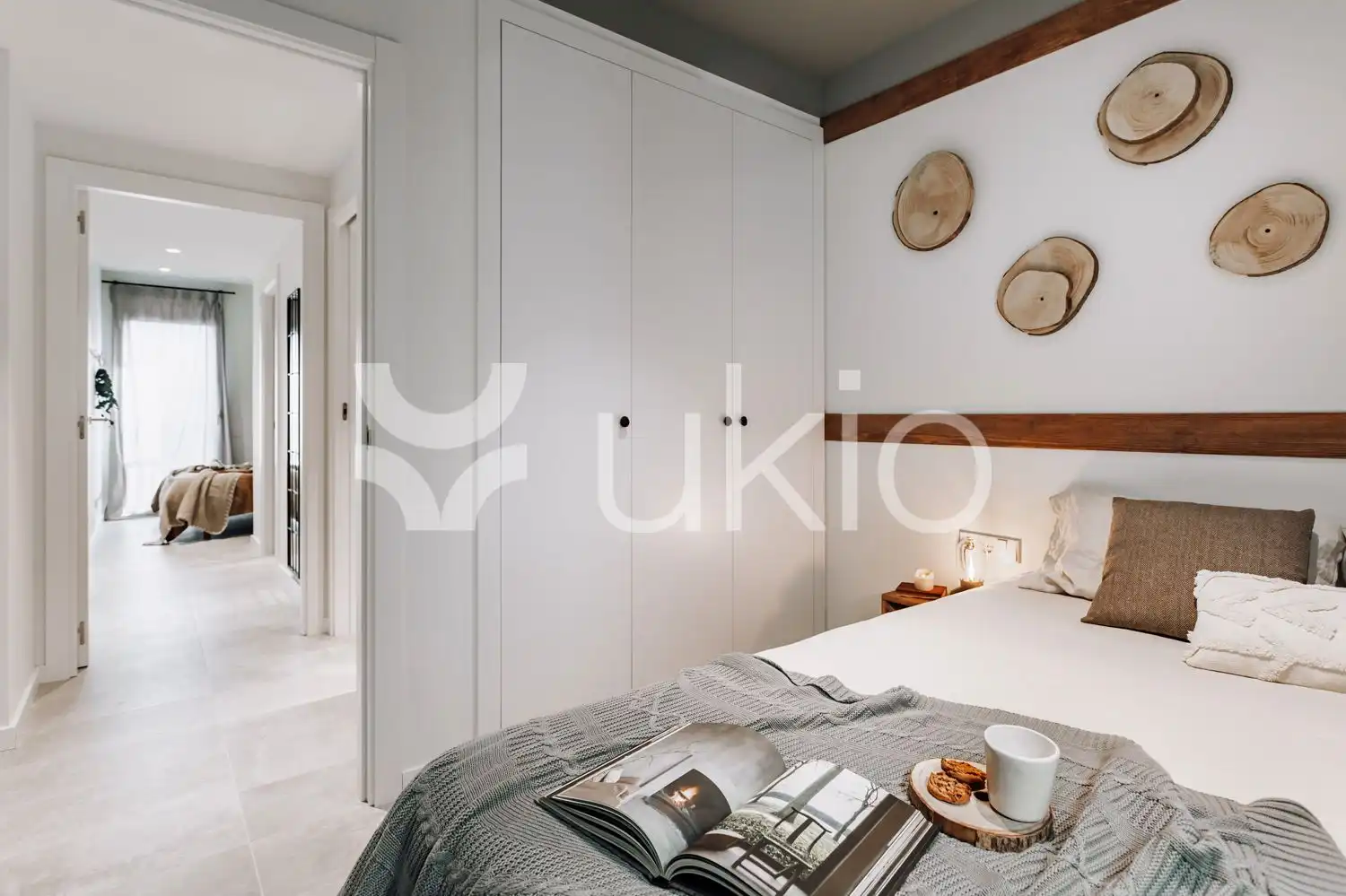 Schlafzimmer von Wohnungen zur Miete in Barcelona mit Klimaanlage, Möbliert und Ofen