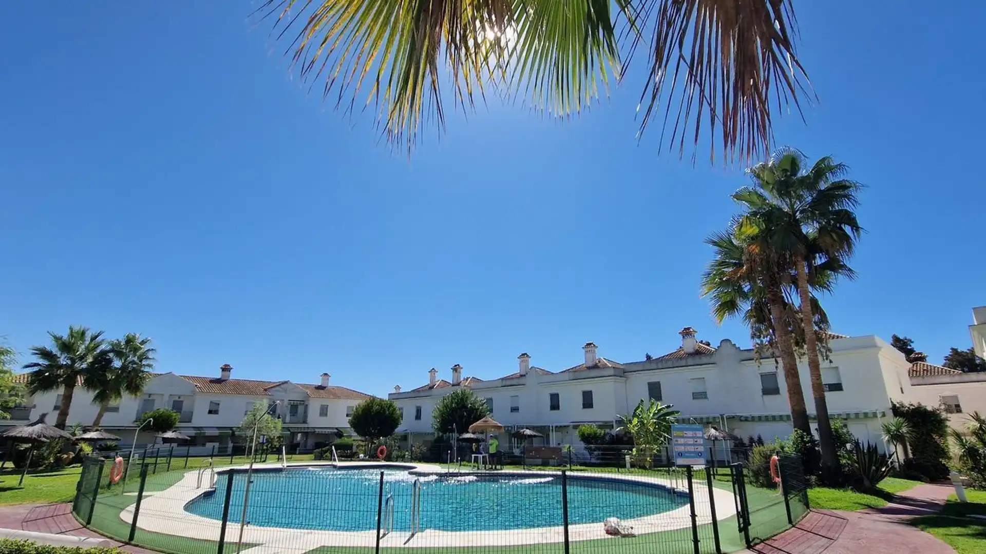Vista exterior de Casa adosada de alquiler en El Portil con Aire acondicionado y Calefacción