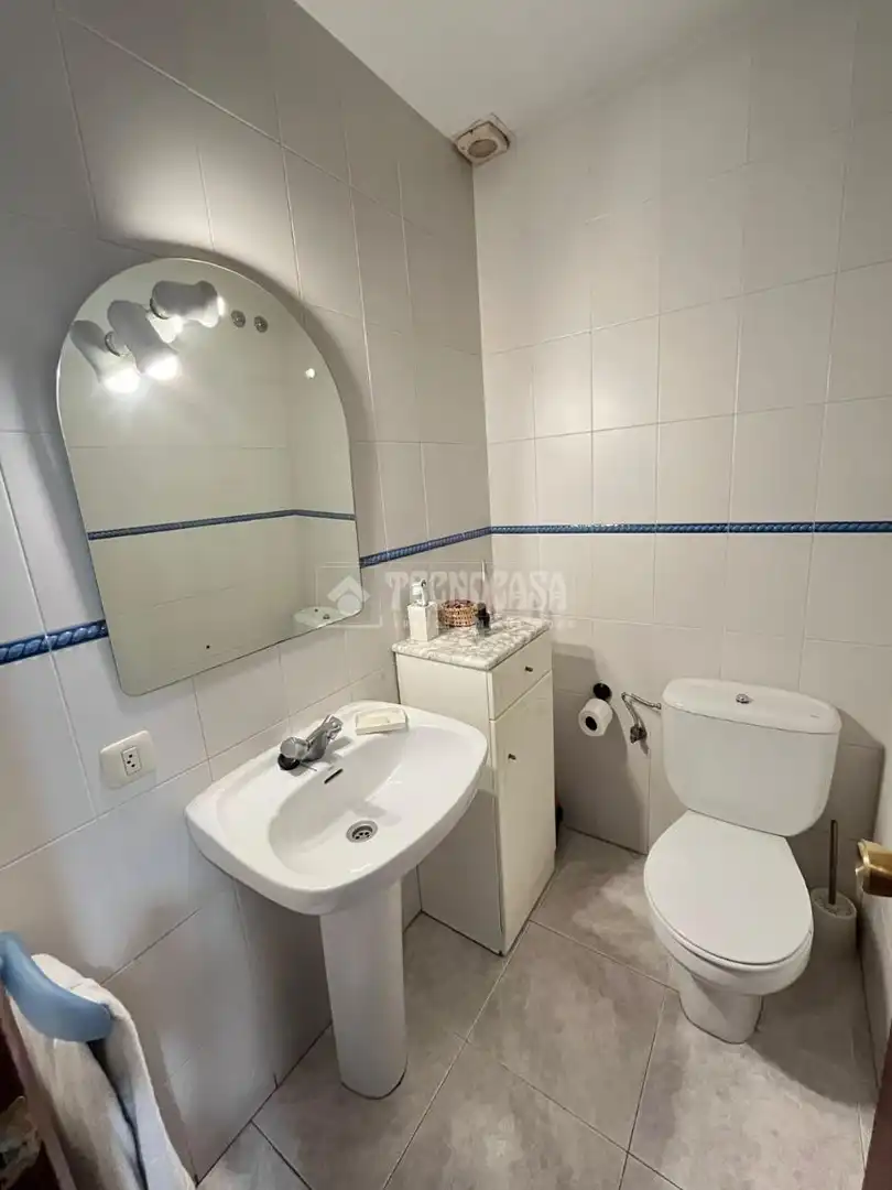 Badezimmer von Wohnung zum Verkauf in Barcelona mit Terrasse