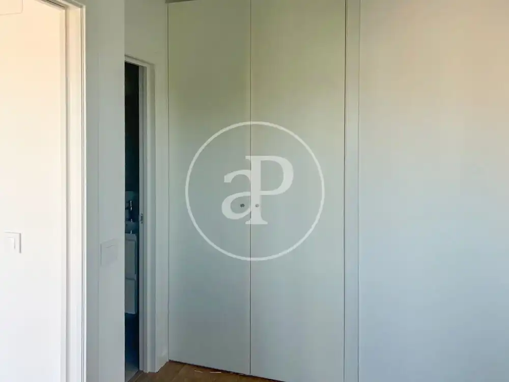 Dormitori de Pis en venda en Valencia amb Aire condicionat i Calefacció