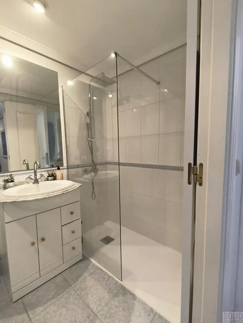 Baño de Apartamento en venta en Jávea / Xàbia con Aire acondicionado, Calefacción y Terraza