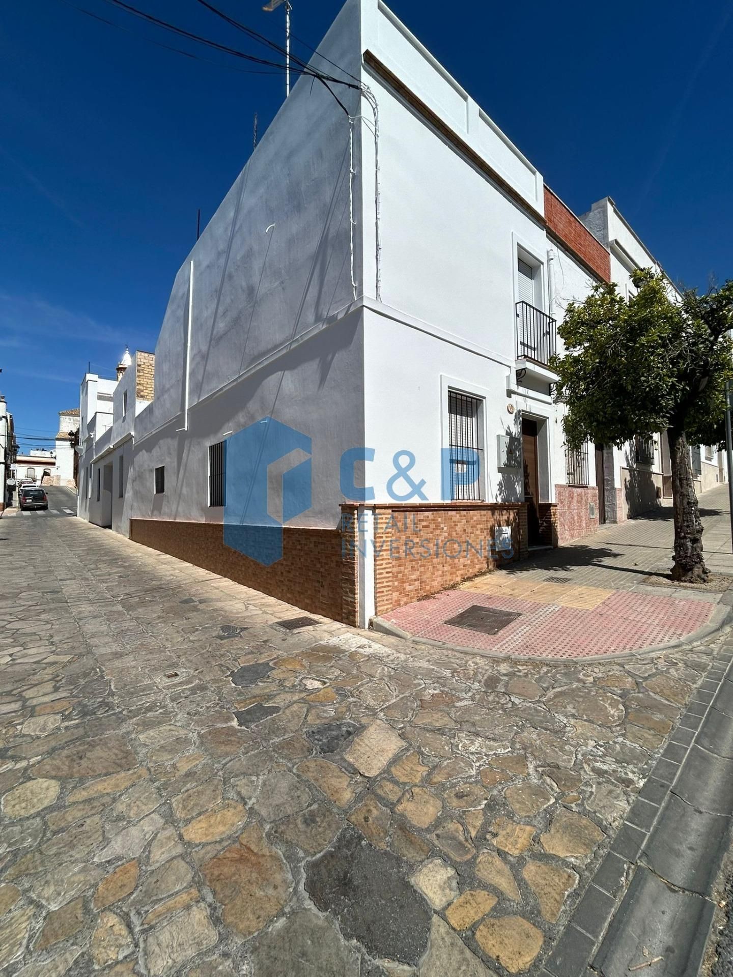 Vista exterior de Casa o xalet en venda en Montellano amb Terrassa