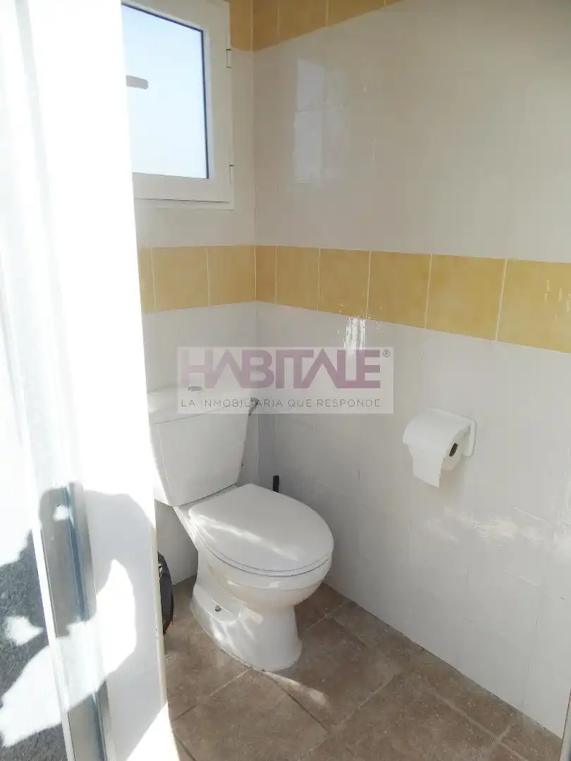 Bany de Casa o xalet en venda en Xàtiva amb Terrassa, Traster i Piscina