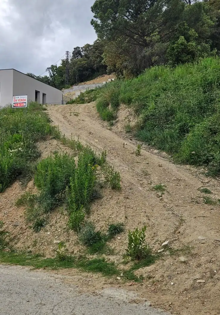Terreny residencial en venda a Montagut i Oix, imagen 2