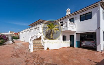 Exterior view of House or chalet for sale in Granadilla de Abona  with Terrace, Swimming Pool and Balcony