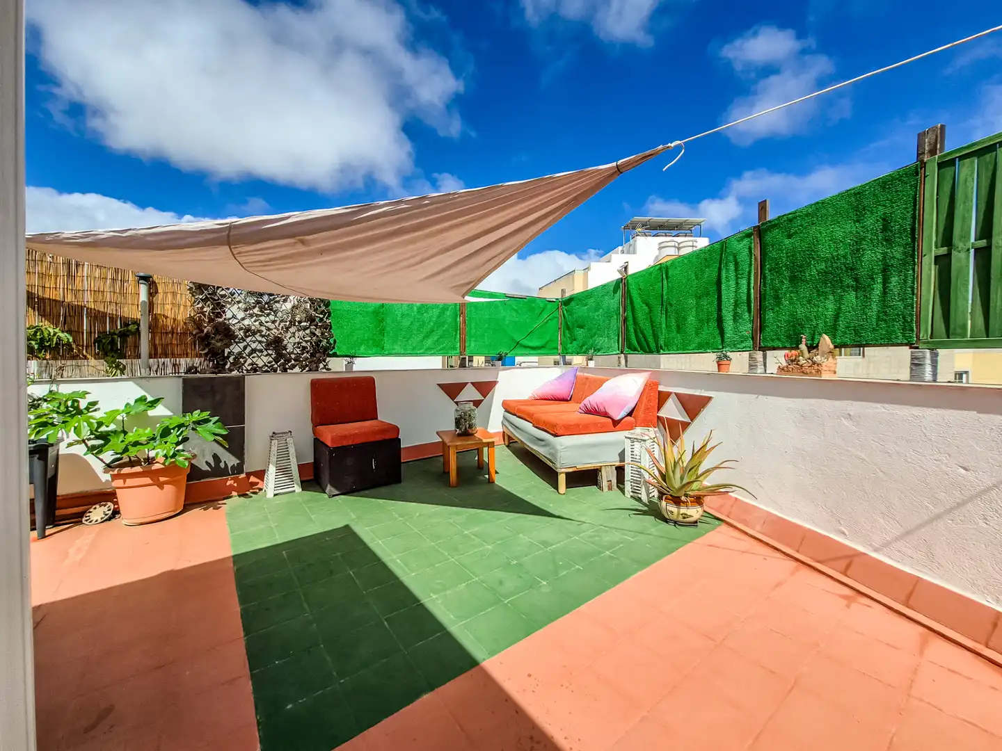 Terraza de Casa adosada en venta en Las Palmas de Gran Canaria con Terraza, Trastero y Amueblado