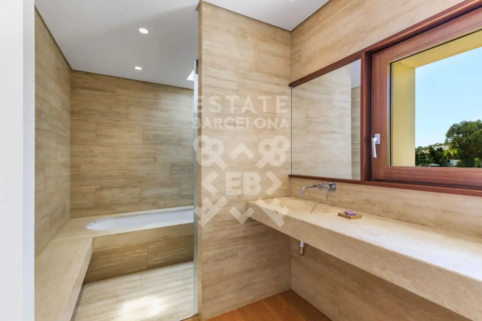 Bathroom of Houses for sale in Begur  with Air Conditioner, Private garden and Terrace