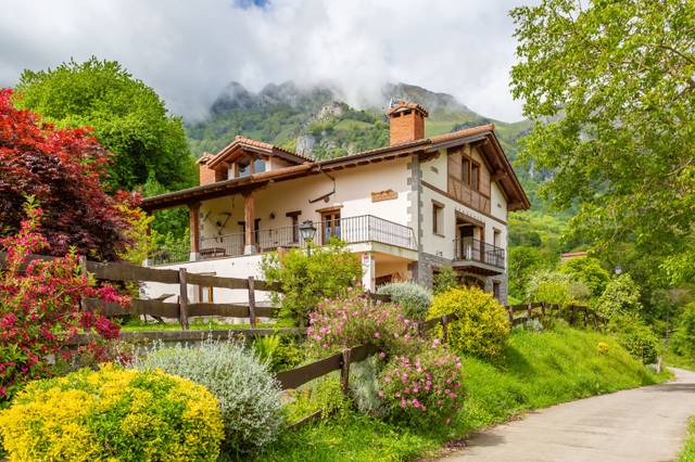 Casa-chalet en Venta en Araitz - kaardel en Araitz