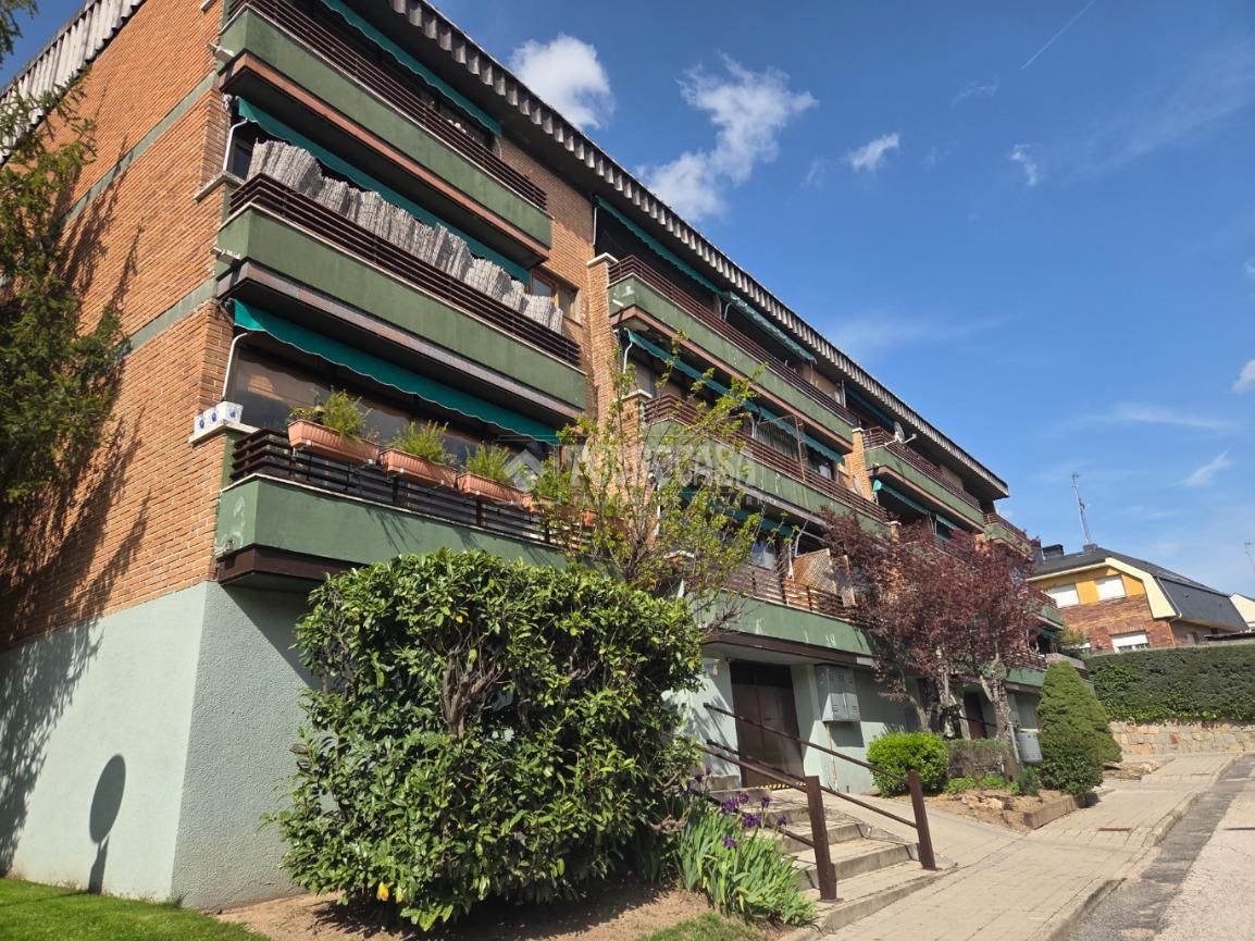 Exterior view of Flat for sale in Collado Mediano  with Heating and Storage room