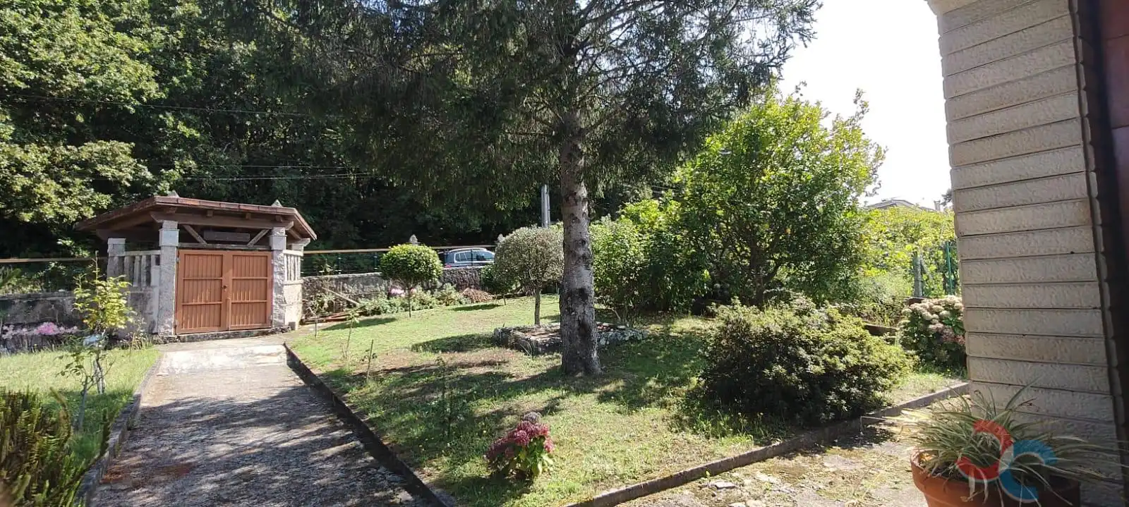Jardí de Casa o xalet en venda en Pontevedra Capital 