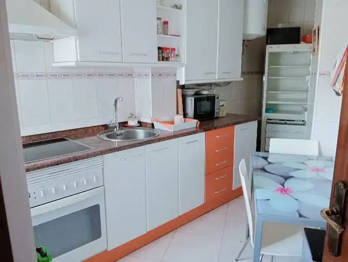 Küche von Wohnung zum Verkauf in Santander mit Parkett, Möbliert und Waschmaschine