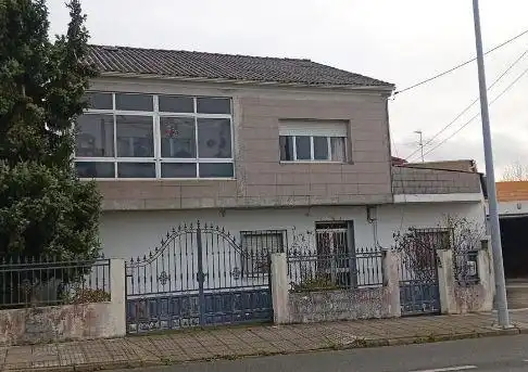 House for sale in Avenida Cruces 70, imagen 3