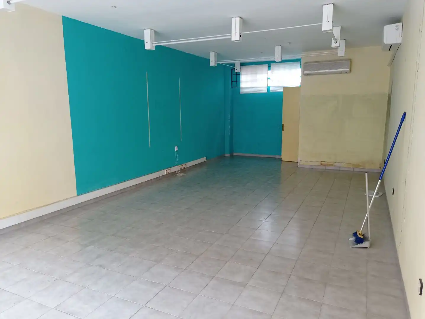 Commercial properties for sale in Llorenç del Penedès