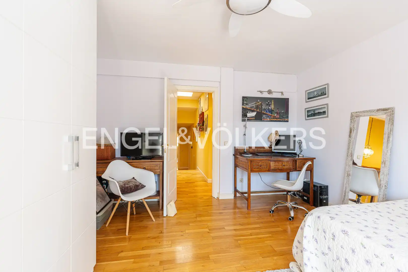 Habitación de Casa o chalet en venta en Las Rozas de Madrid con Aire acondicionado, Calefacción y Jardín privado