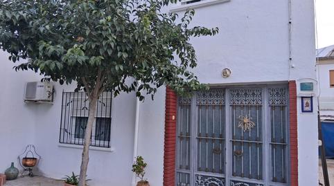 Foto 2 de Casa adosada en venda a Baeza, Jaén
