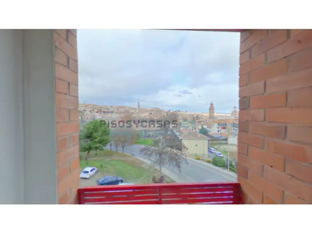 Vista exterior de Apartamento en venta en Tarazona con Balcón