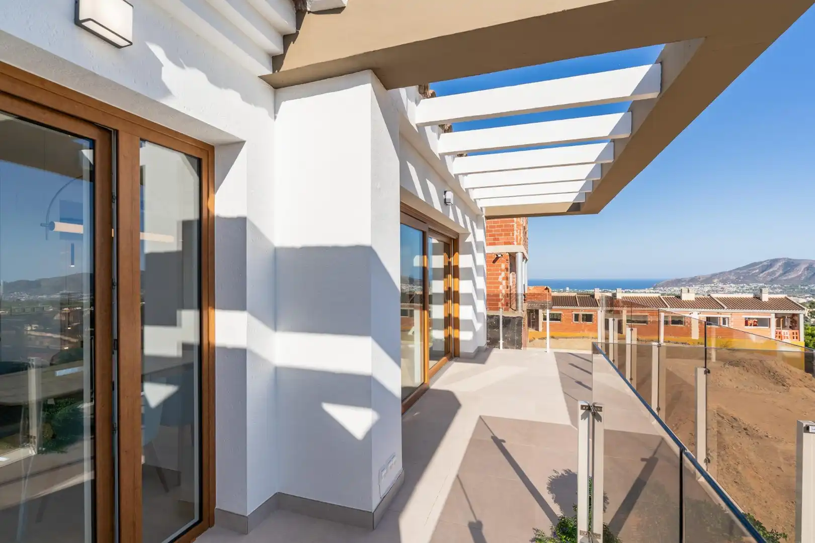 Terrassa de Casa adosada en venda en La Nucia amb Aire condicionat, Jardí privat i Terrassa