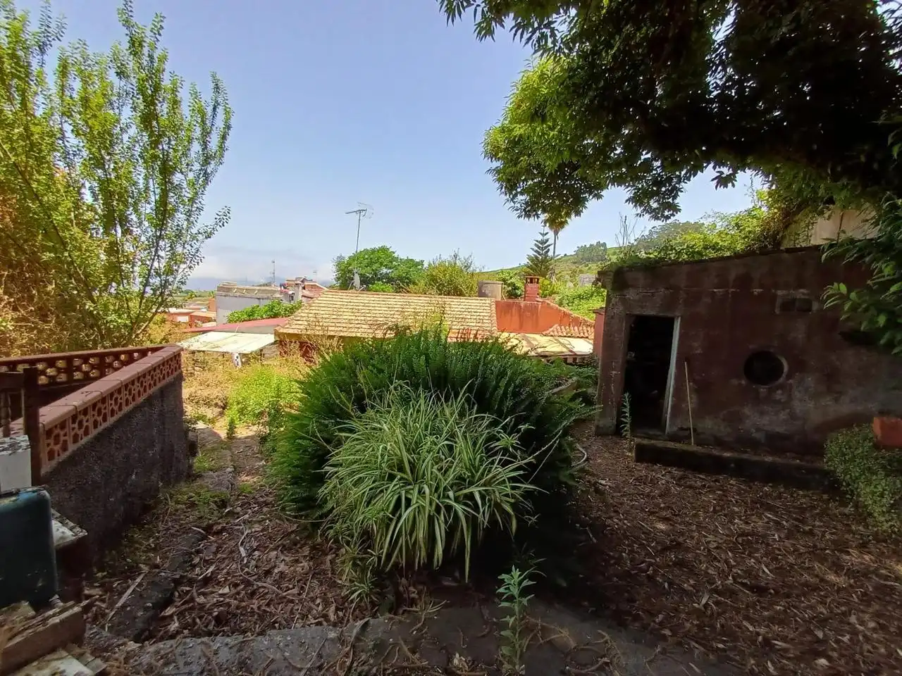 Casa amb jardí en venda a Carril Alto