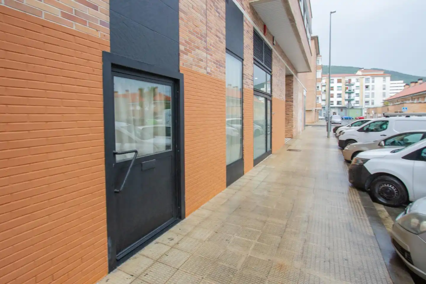 Vista exterior de Local en venta en Berriozar