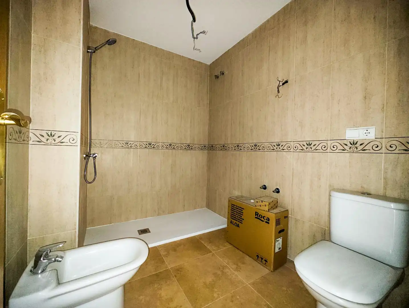 Bathroom of Flat for sale in Puertollano  with Heating, Terrace and Balcony