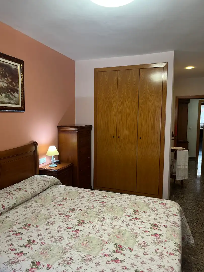 Bedroom of Flat for sale in Valencia  with Air Conditioner, Terrace and Storage room