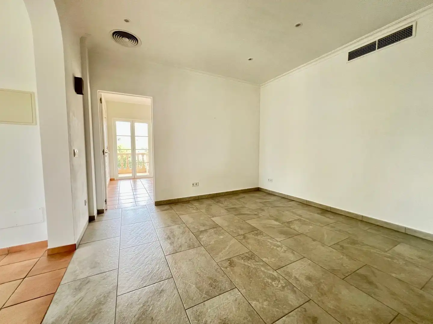 Balcony of Houses for sale in Calvià  with Air Conditioner, Terrace and Swimming Pool