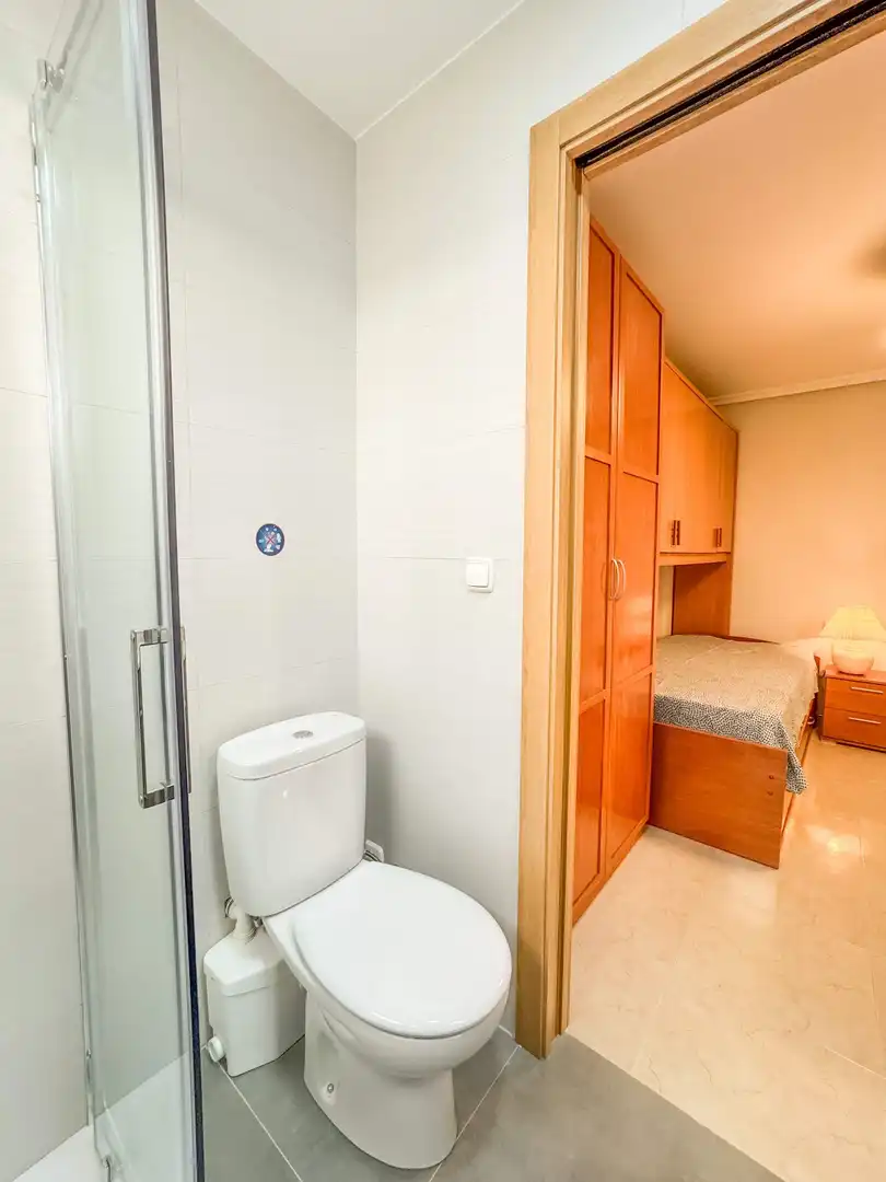 Habitación en Reina Victoria - Miguel Hernández
