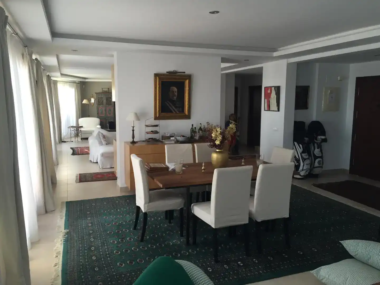 Menjador de Apartament en venda en Marbella amb Aire condicionat