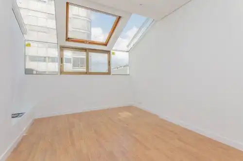 Bedroom of Attic for sale in Madrid  with Air Conditioner, Heating and Parquet flooring