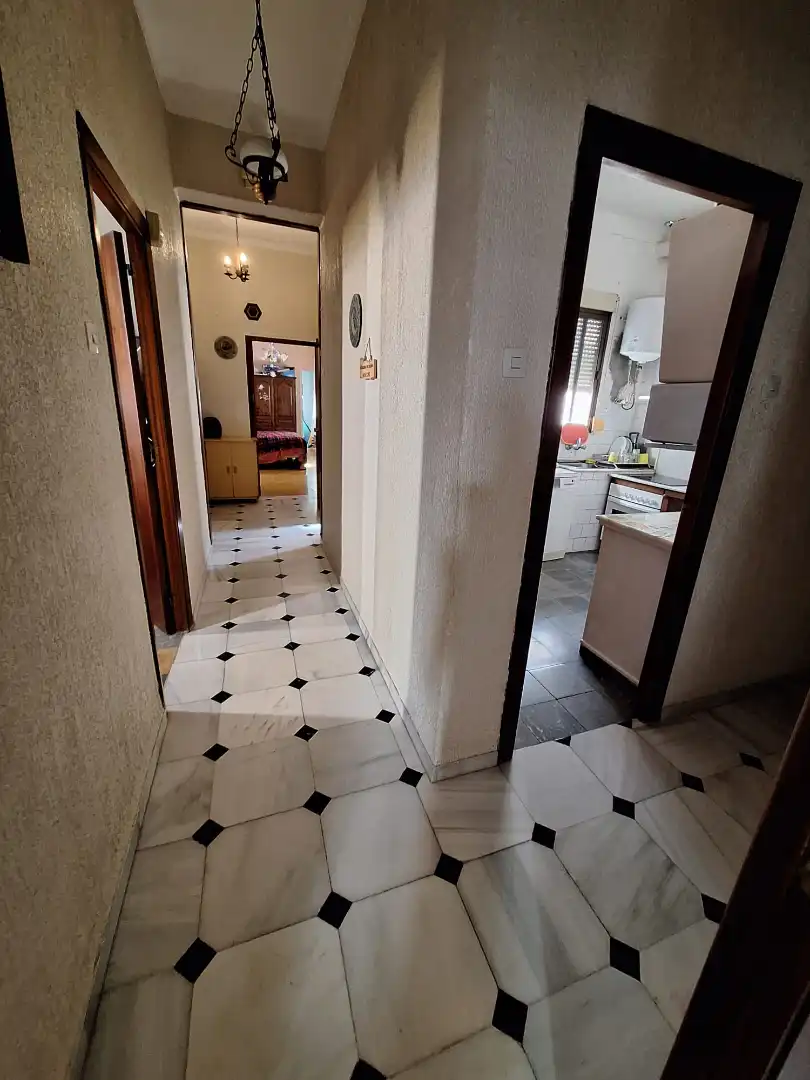 Gebäude zum Verkauf in La Línea de la Concepción mit Alarm