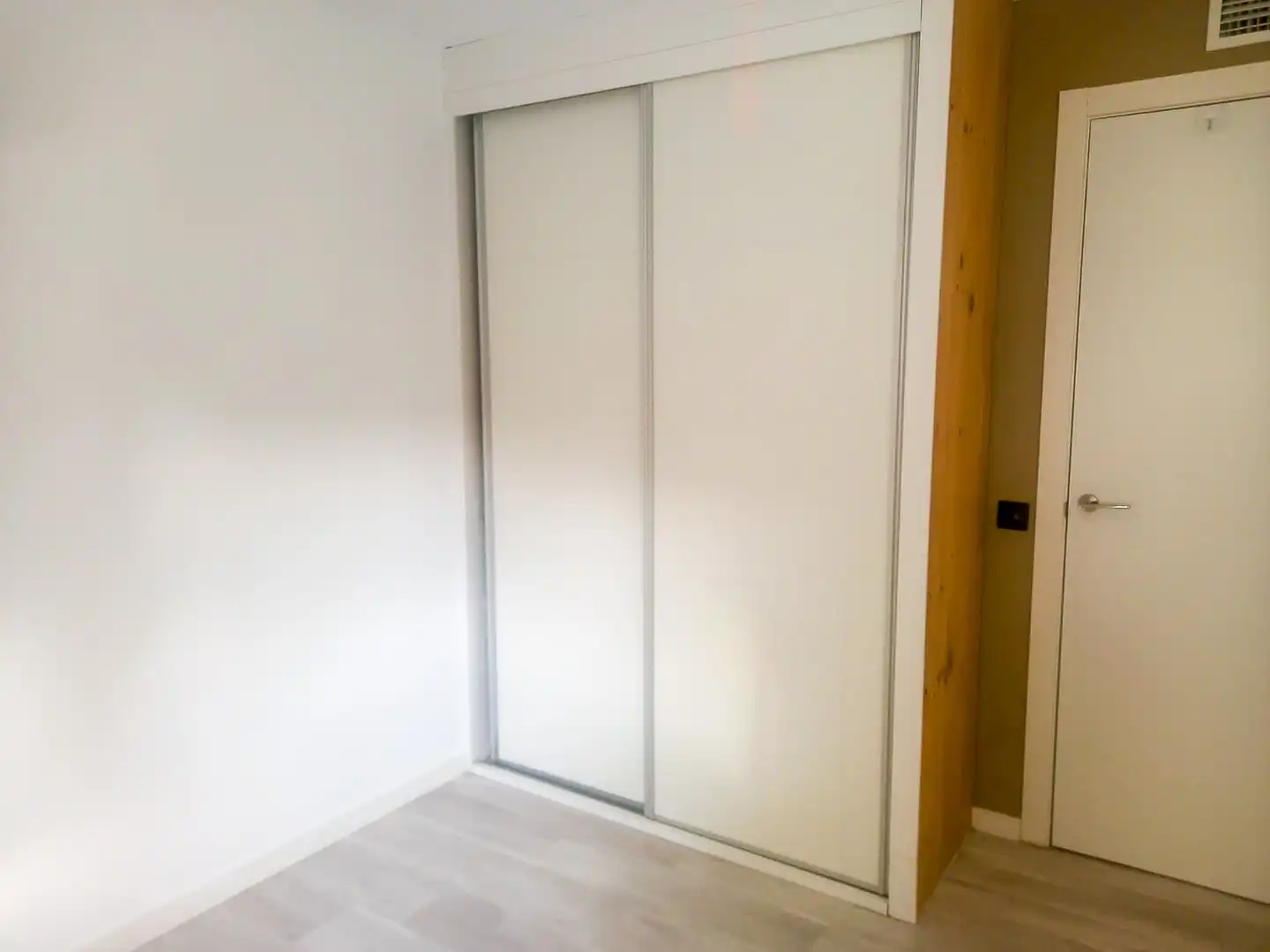 Habitación de Casa o chalet en venta en Villanueva del Pardillo con Aire acondicionado, Calefacción y Jardín privado