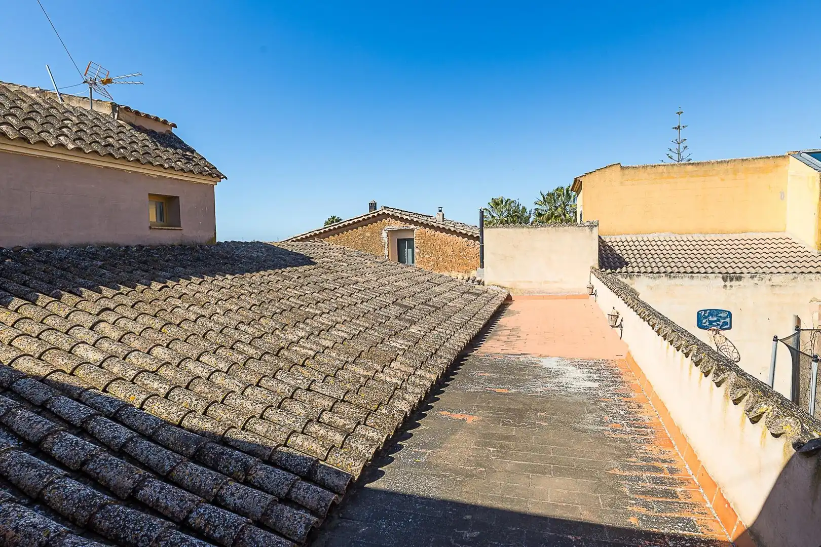 Terrasse von Country house zum Verkauf in  Palma de Mallorca mit Klimaanlage, Heizung und Privatgarten