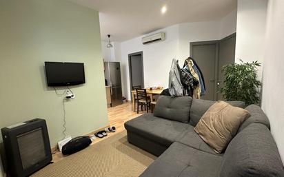 Living room of Flat for sale in  Barcelona Capital  with Air Conditioner and Terrace